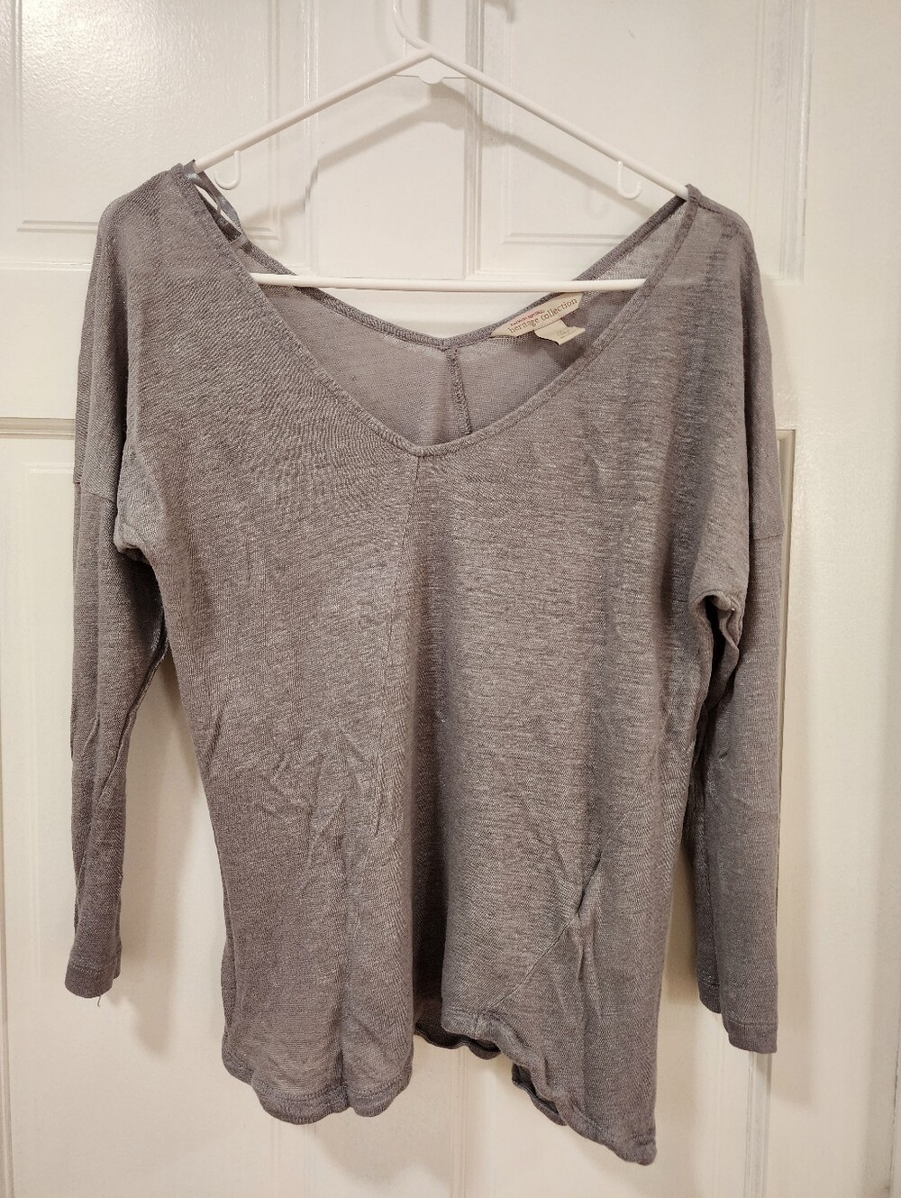 Banana Republic Light Gray V-Neck Knit Sweater
